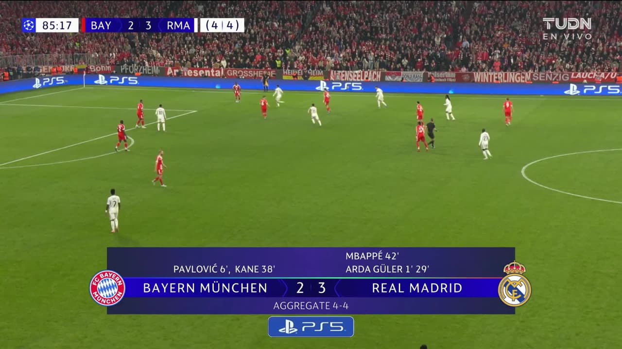 ¡Tarjeta Roja! Eduardo Camavinga recibe la segunda amarilla y se va del juego.