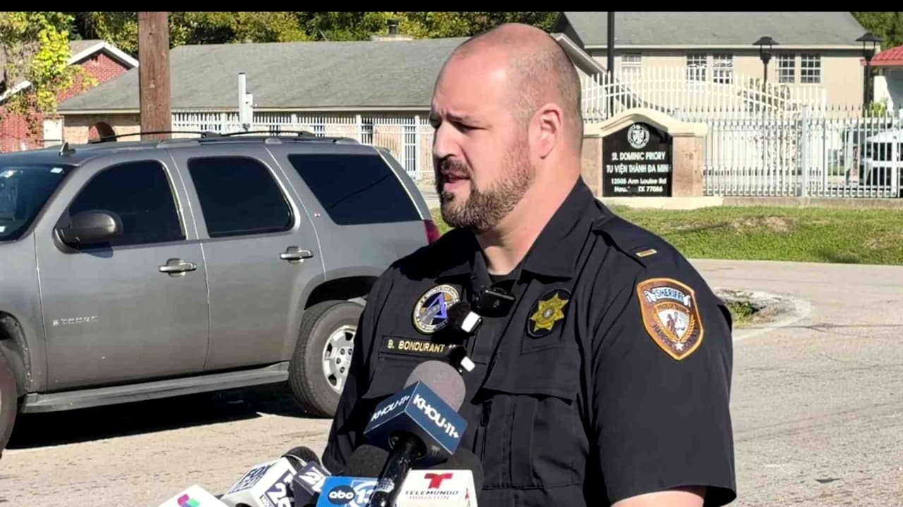 Inmigrante reporta dolor de pecho tras ser detenido por ICE luego de una persecución y un choque