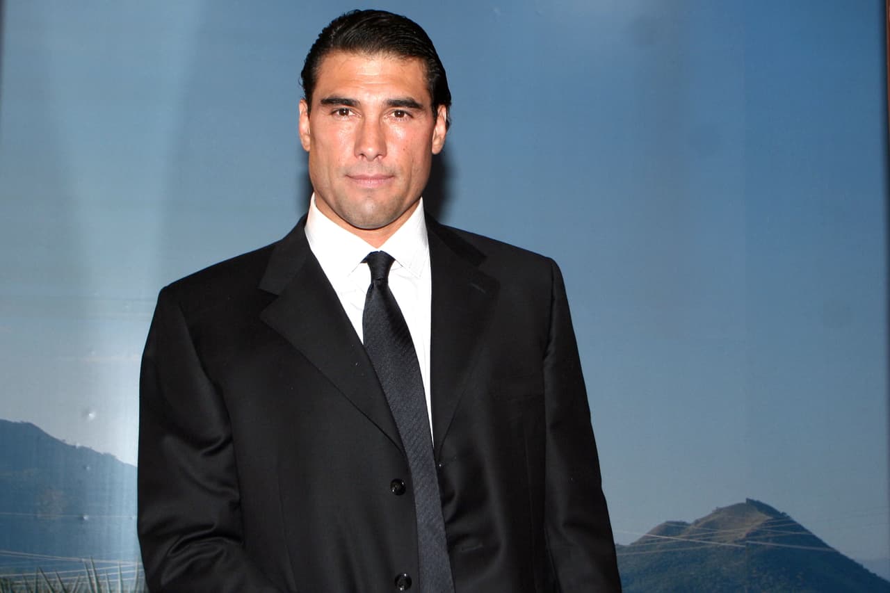 Eduardo Yáñez: el actor ha tenido continuas disputas con su hijo, quien incluso lo tildó de drogadicto, racista y abusador de las mujeres.