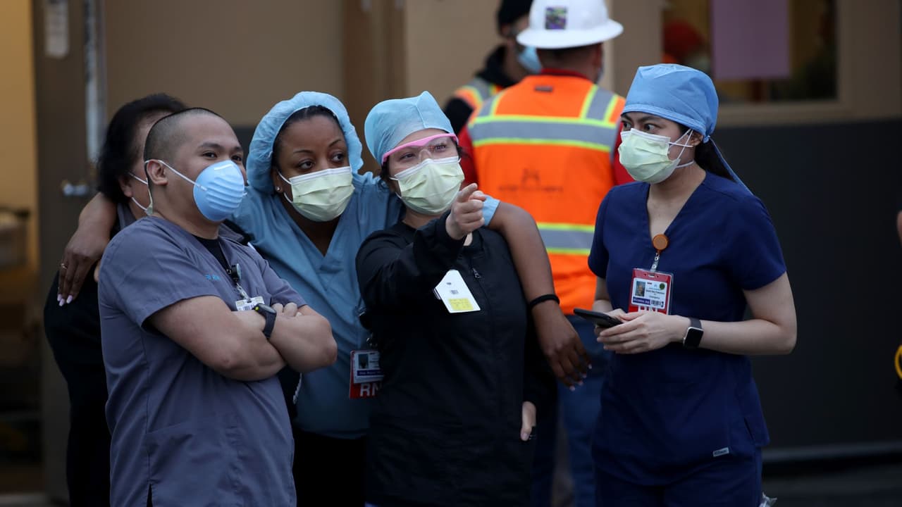 Pacientes de Kaiser informan sobre procedimientos cancelados y largas esperas telefónicas en medio de huelga