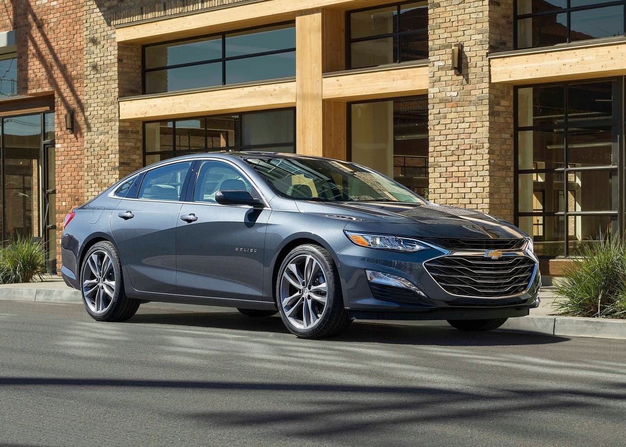 <h3 class="cms-H3-H3"><b>8. Chevrolet Malibu</b></h3>
<br>
<br>Aumento del valor de mercado sobre el valor previsto
<br>
<ul>
 <li>En dólares: $6,392</li>
 <li>En porcentaje: 48.2%</li>
</ul>