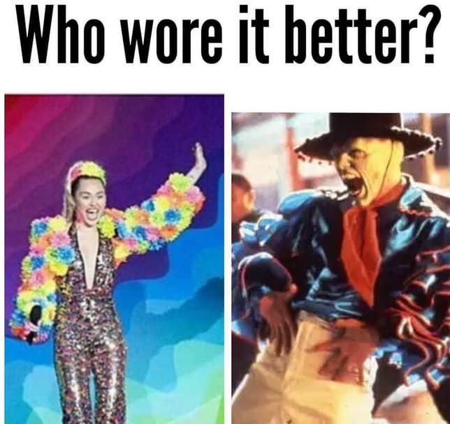 No cabe duda que su clóset es de lo más exótico.