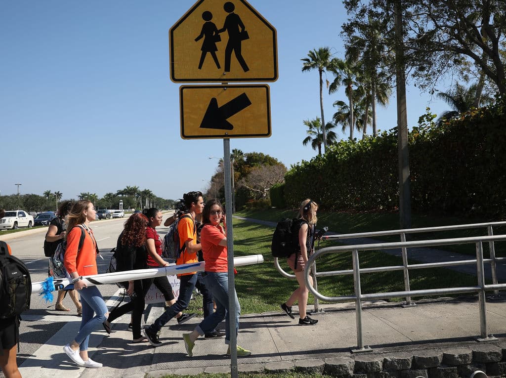 Escuelas del Condado Orange evalúan nuevos horarios para todos los niveles

