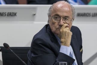 Joseph Blatter ha vivido los últimos días alternando ataques a sus detractores con llamadas al consenso.
