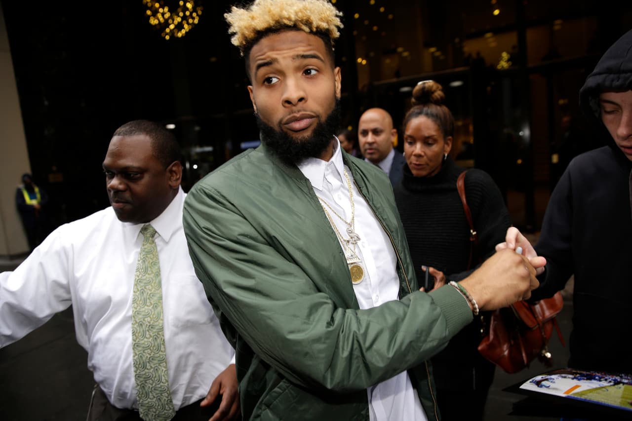 NFL mantiene la suspensión de un partido contra Odell Beckham Jr. 