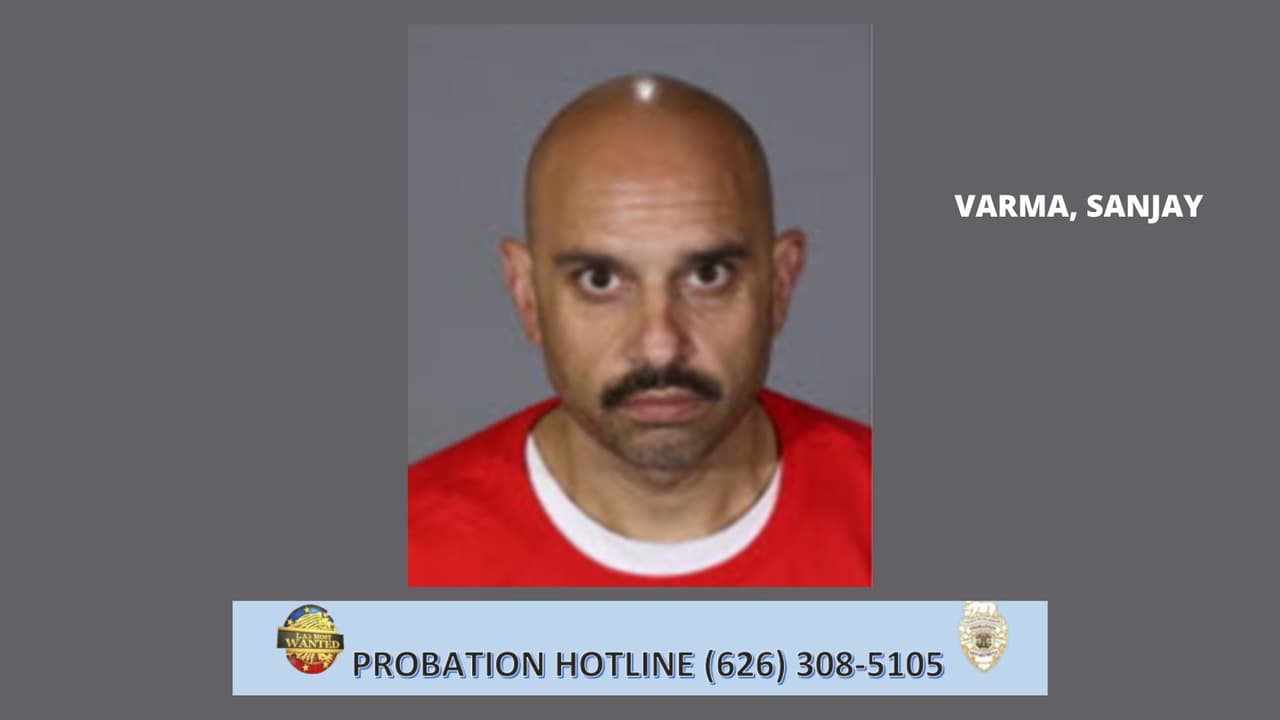 <b>Sanjay Varma</b> es un pandillero documentado y tiene un extenso historial criminal. Sus condenas incluyen robo de vehículos, posesión, sustancias controladas mientras está armado, perturbar la paz, asalto a un oficial de paz, evadir una orden de paz oficial, delincuente/adicto en posesión de un arma de fuego, robo de identidad y posesión de sustancias para la venta. Ha cumplido múltiples condenas en prisión estatal, siendo la más larga una condena de 5 años, por asalto a un oficial de paz. Varma fue liberado de la prisión estatal a la supervisión del Departamento de Libertad Condicional del Condado de Los Ángeles el 10 de marzo de 2021.
<br>
<br>
<b>Marcas/características distintivas</b>: Tatuaje en su calva, hombro, ambos brazos, pecho, espalda y abdomen.
<br>Pandilla: VARRIO PASADENA
<br>Fue visto por última vez en Pasadena.