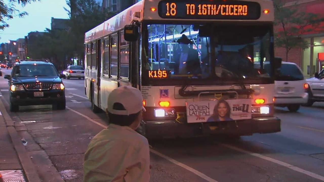 CTA y Metra ofrecerán viajes gratuitos para quienes salgan a celebrar el Año Nuevo en Chicago