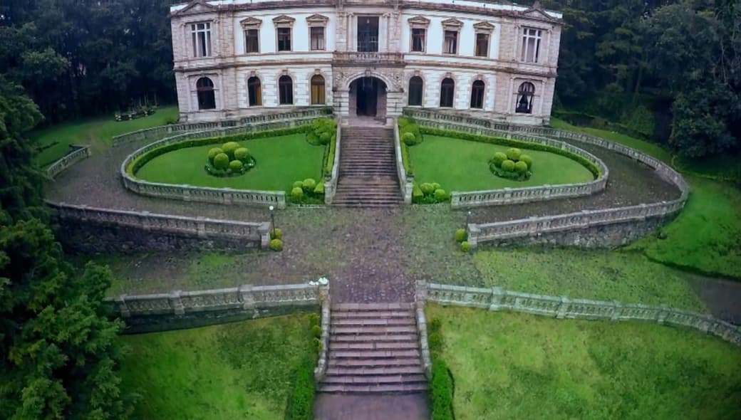 ¡Las locaciones donde se graba la serie son hermosas!