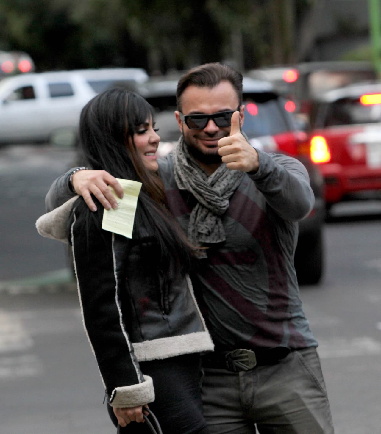 La conductora y cantante Maribel Guardia con su esposo Marco Chacón.