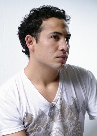 Mickey Santana interpretaba a Omar Contreras que era el villano en la historia.