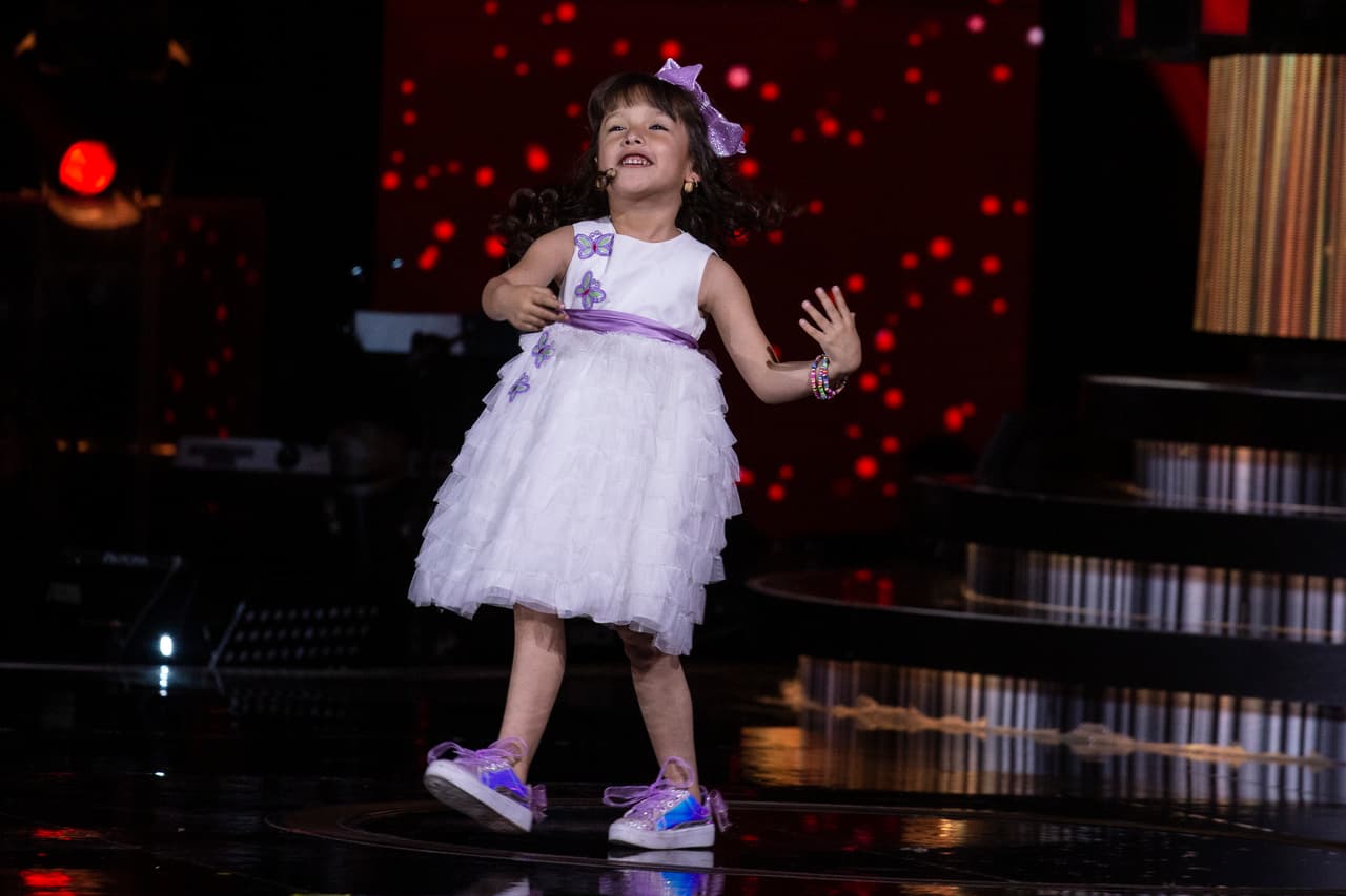 Nadia tiene 5 años y a su corta edad tiene claro su sueño de ser actriz.