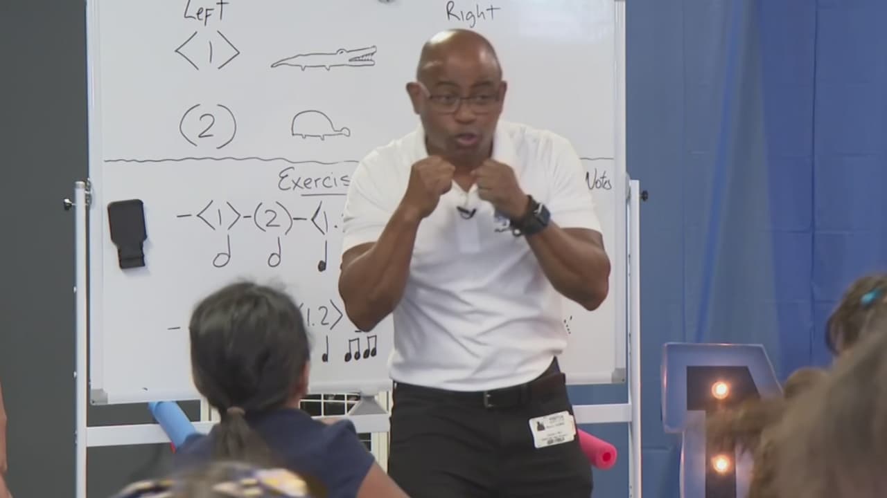 Conoce el primer programa de boxeo en implementarse en las Escuelas Públicas de Miami-Dade