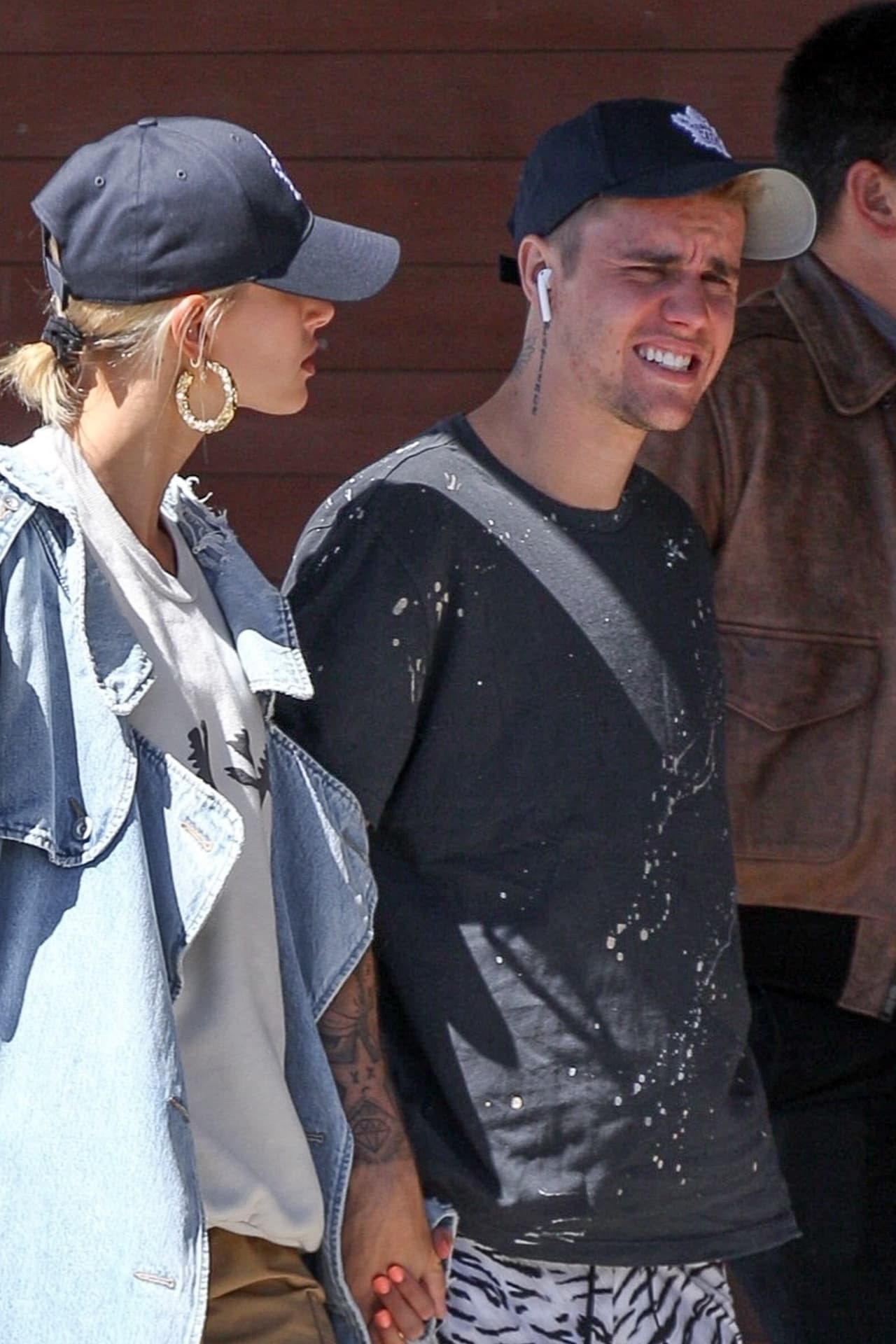 La decisión de que sea en ese estado no ha quedado del todo clara. Según TMZ, ni Justin ni Hailey tienen alguna relación especial con esa entidad, pues los Bieber tienen raíces canadienses y los Baldwin son neoyorquinos.
<br>