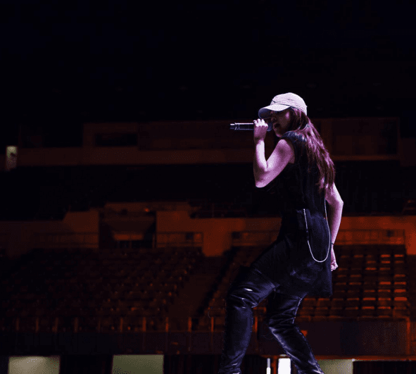 Ella está ensayando durísimo para entregar un espectáculo de primer nivel.