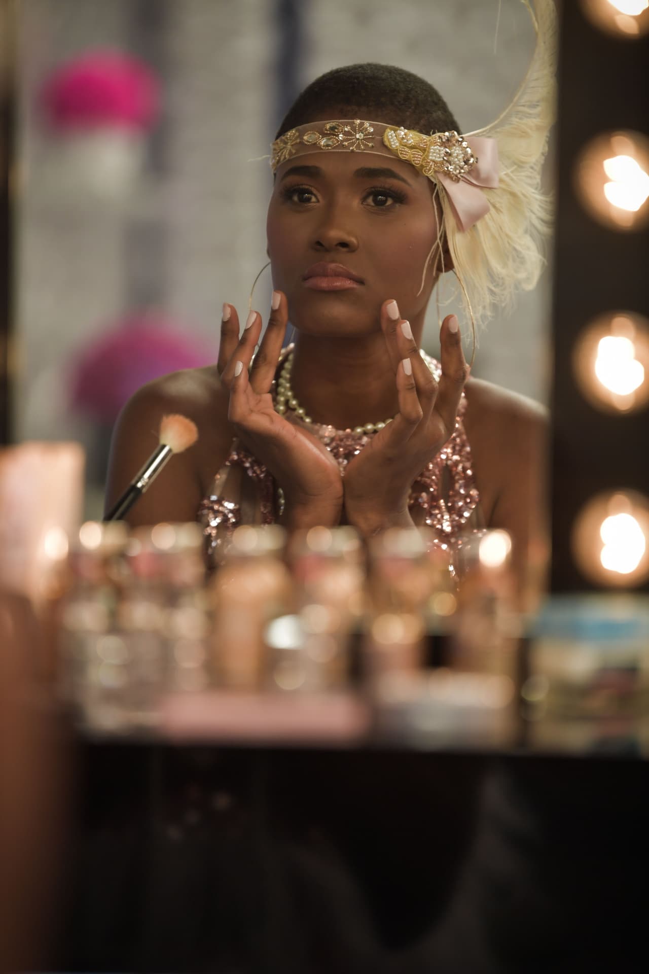 Durante esta gala hubo una segunda pasarela; aquí vemos a Ceylin usando un vestuario inspirado en los años 30.