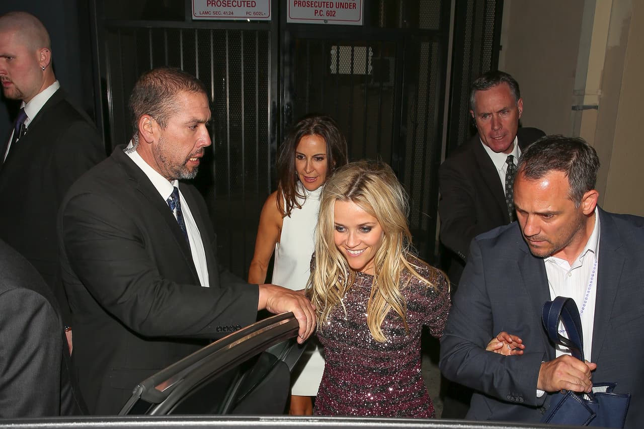 El evento llegó a su fin a altas horas de la noche.