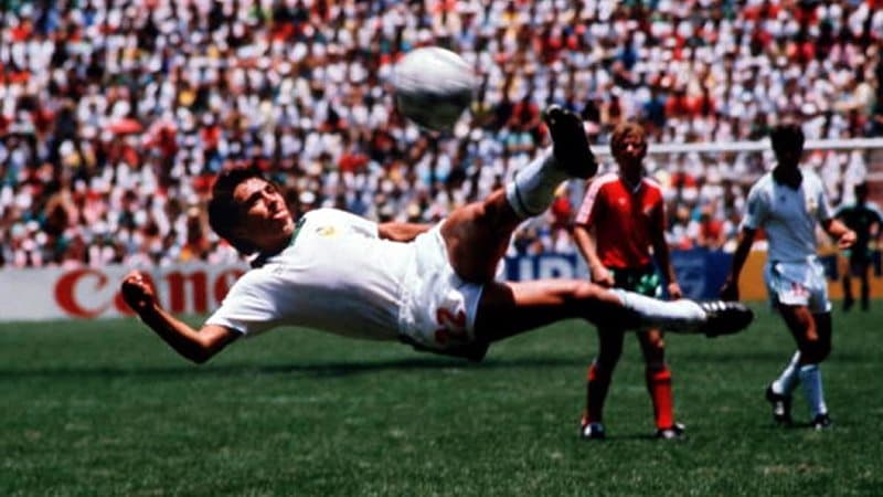 Manuel Negrete será siempre recordado por su golazo en el Mundial de México 1986.