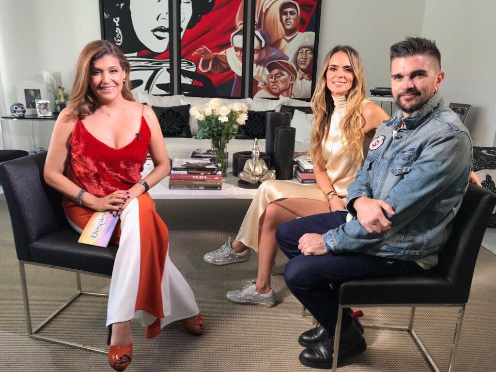 La periodista Marcela Sarmiento fue la invitada especial de Juanes y su esposa Karen, para conversar de su vida en pareja y por supuesto de la carrera del cantante.