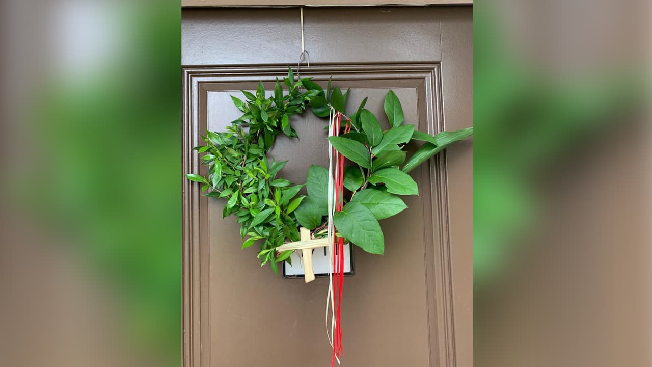 Representan las ramas de olivo.