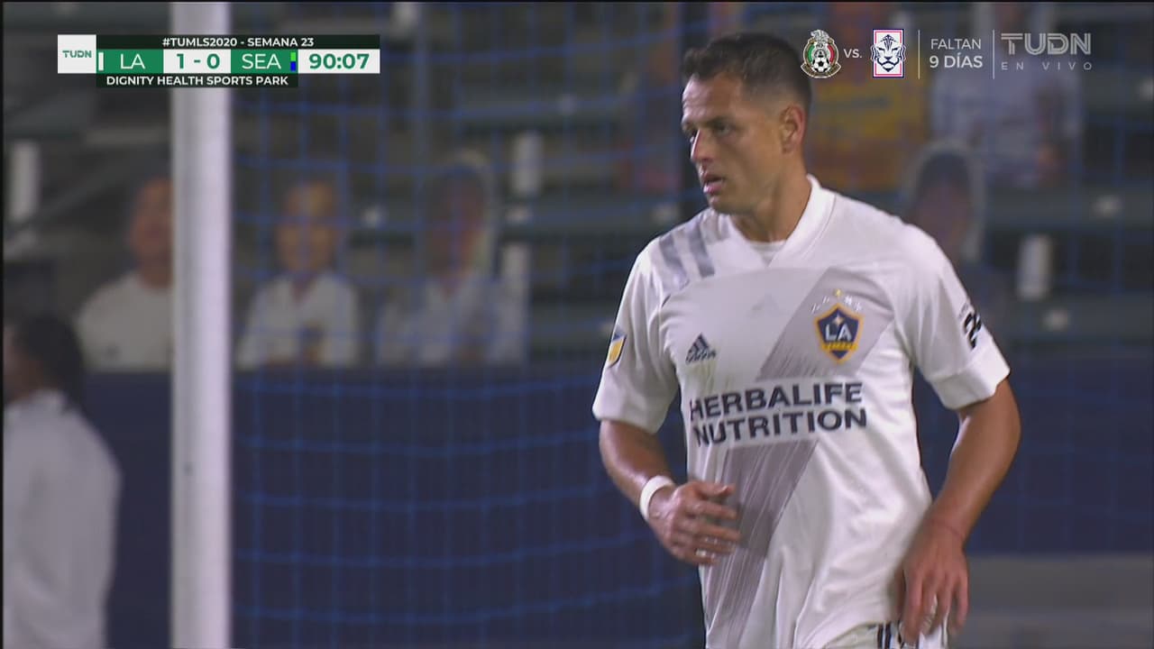 ¡Era el 2-0 Chicharito! Javier Hernández la vuela ante el arco del Sounders