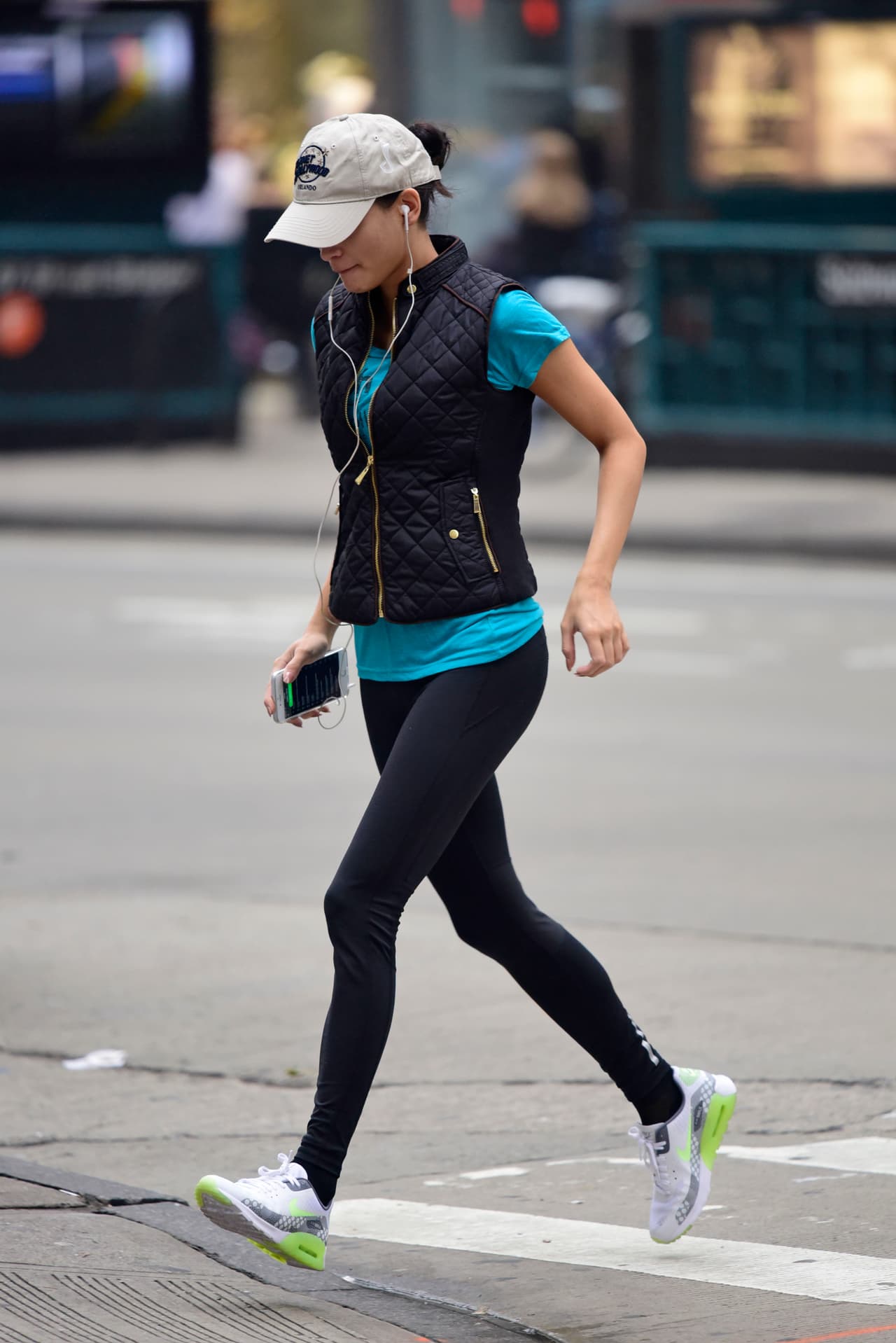 ¿Quién es esa bella que corre por las calles de Nueva York?