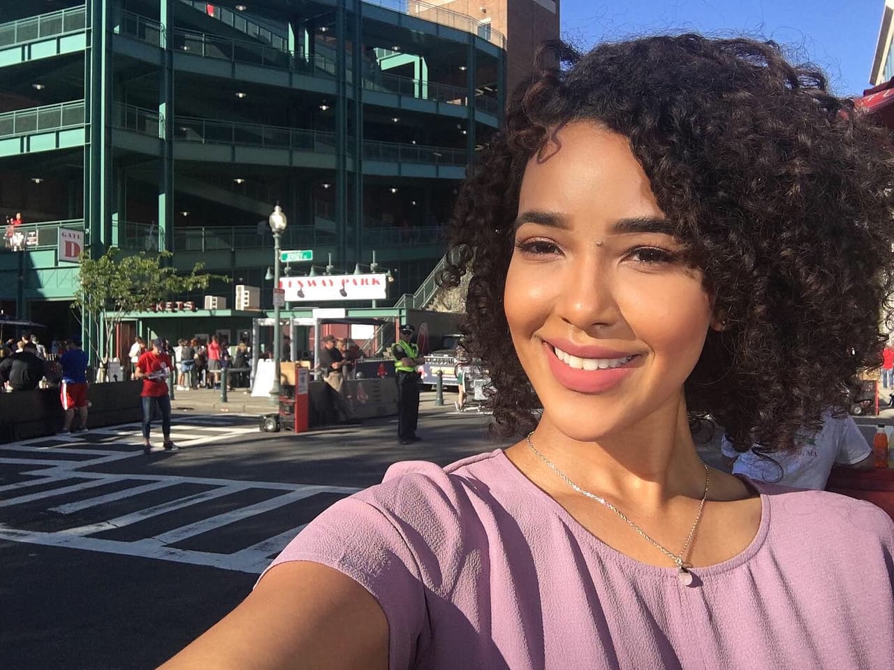 Imágenes de la vida de Carolina Peguero.