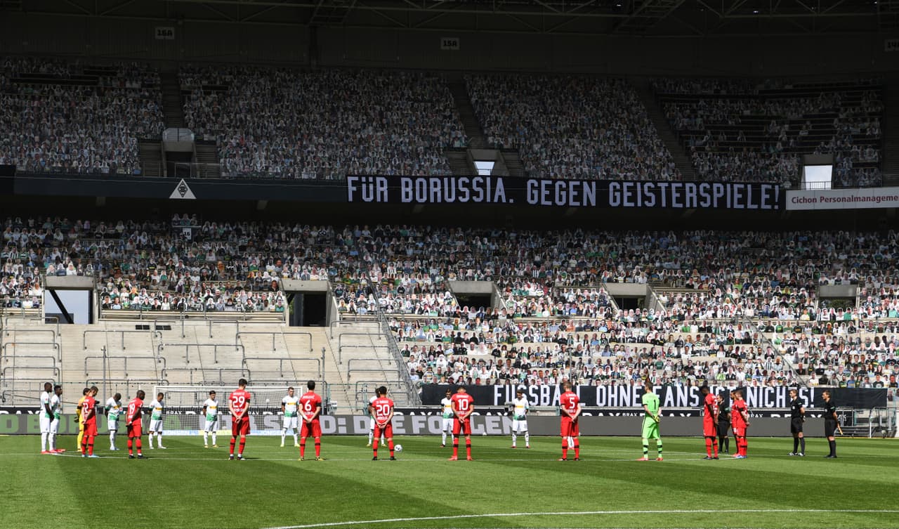 Así lució el Borussia Park en la Bundesliga. Los hinchas pueden enviar su foto y poco menos de 20 euros para ‘asistir’ al estadio. Lo recaudado se utilizará para apoyar a personas afectadas por el COVID-19.