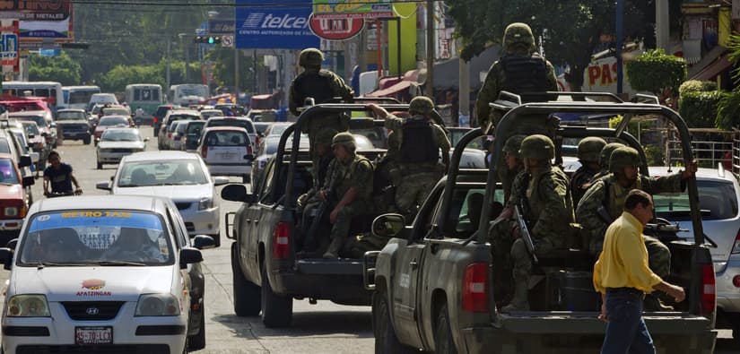 ONU urge a México a retirar soldados de las calles
