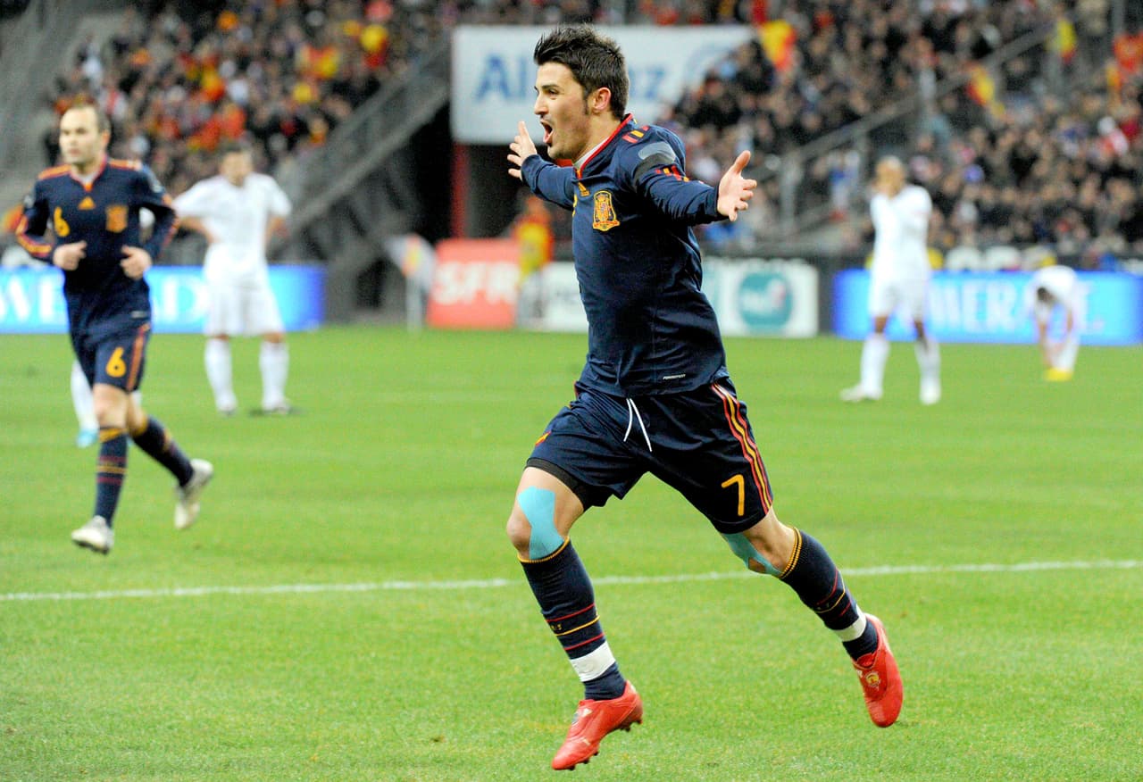 Mientras brillaba en la Liga con los valencianos, su carrera en la selección de España era prometedora. En el Mundial de Sudáfrica 2010 –en que se coronaron campeones– marcó cinco goles . Hasta este año tenía 59 en 98 partidos.