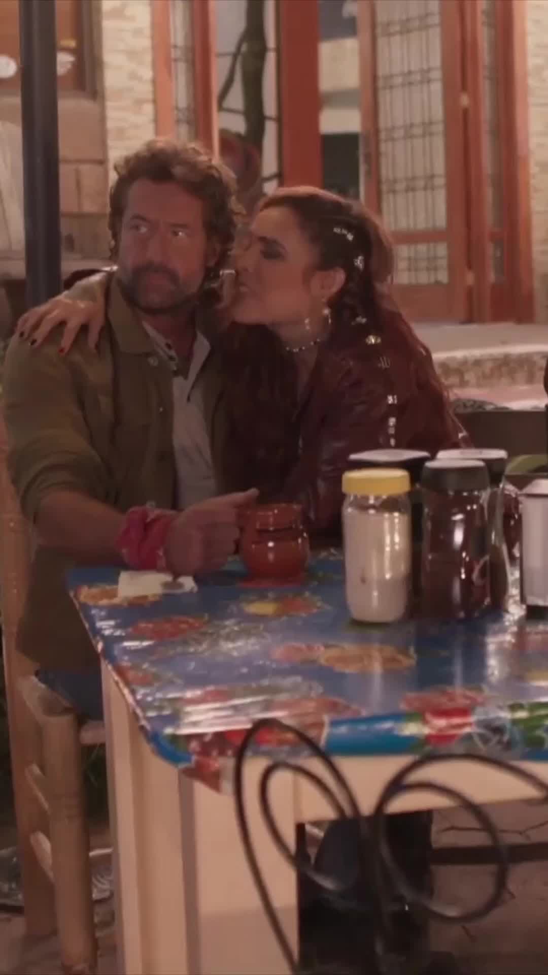 Yo echándole indirectas a mi novio #cuandomeenamoro #tlnovelas