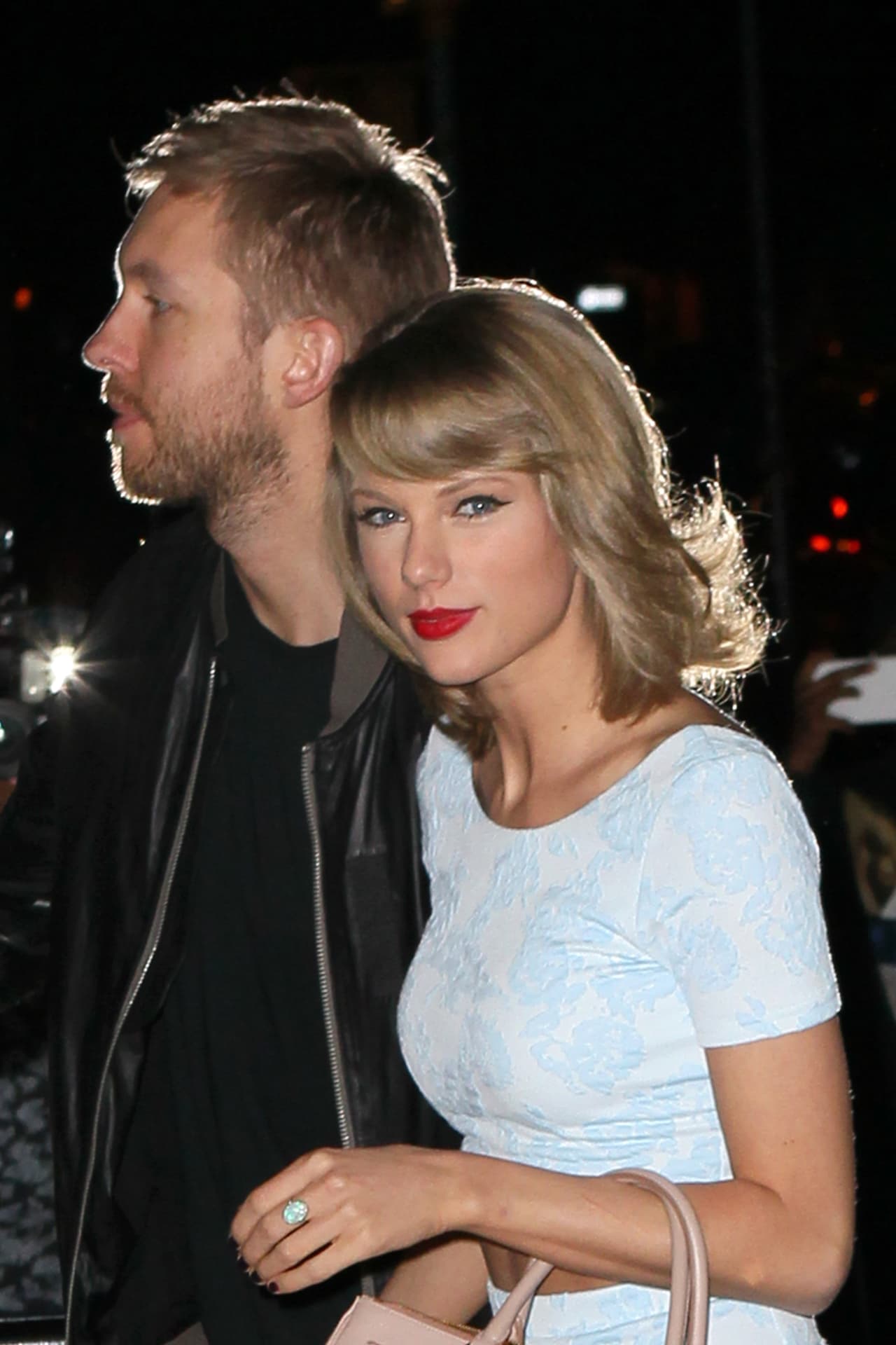 ¿Será cierto que Taylor es otra vez una joven soltera?