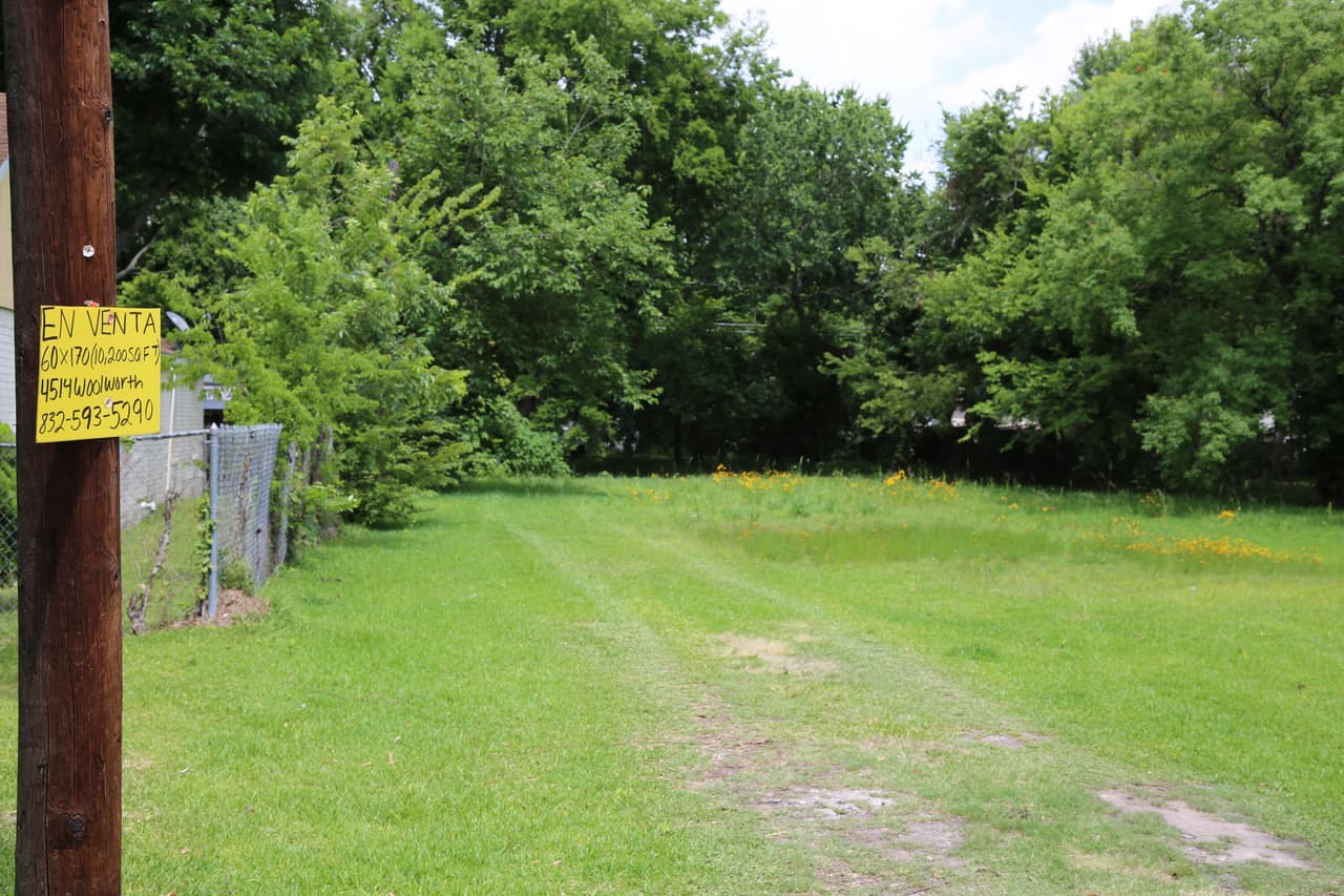 Algunos han optado por vender los terrenos donde estaban ubicadas sus propiedades.