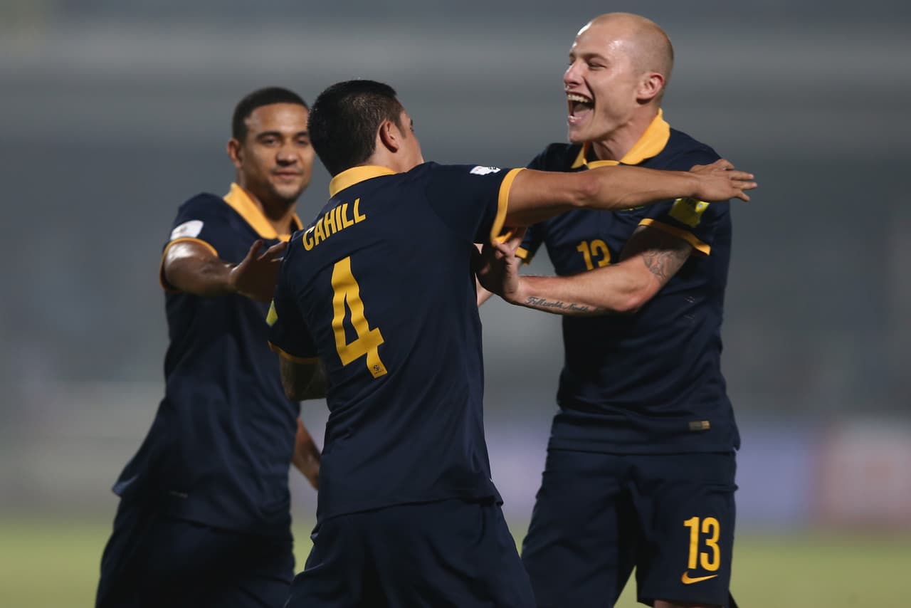 Catar avanza de ronda en Asia y Australia, Japón, Irak e Irán mantienen opciones