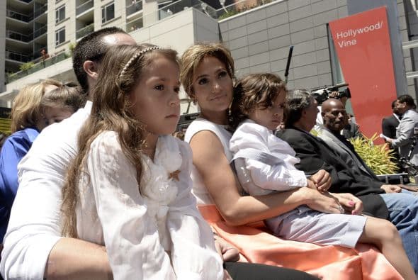 "El domingo es el día en que dormimos hasta tarde y jugamos videojuegos", comentó en otra ocasión.