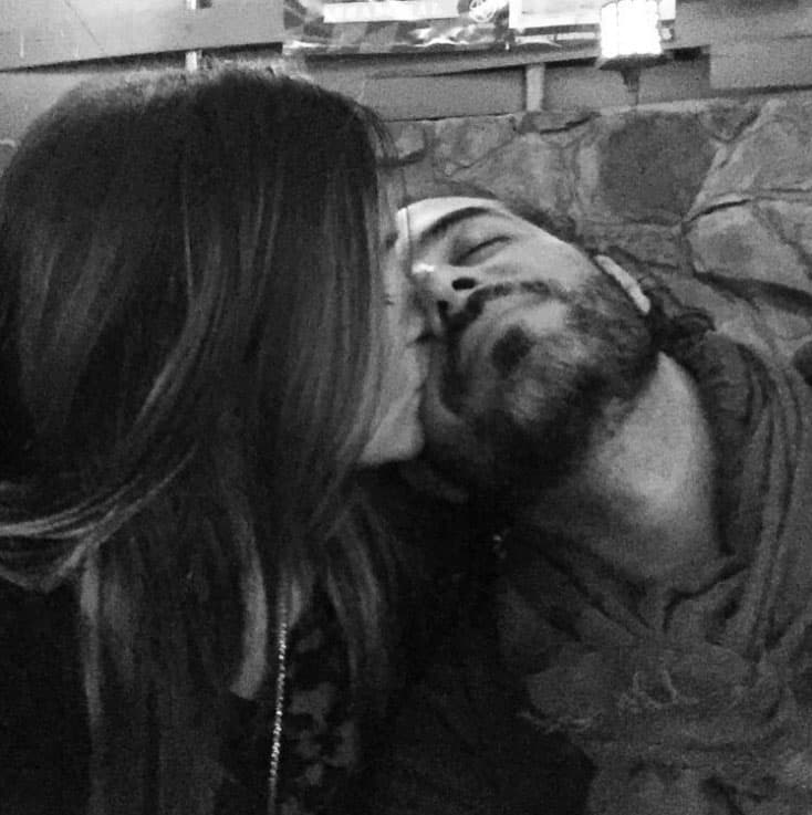 Dulce María y su novio Paco Álvarez continúan viviendo en una burbuja rosa, su relación va 'viento en popa'.