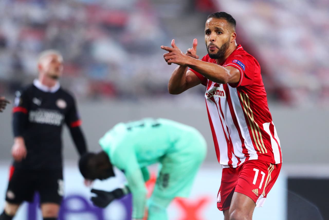 Olympiacos aprovechó la localía y venció 4-2 al PSV.