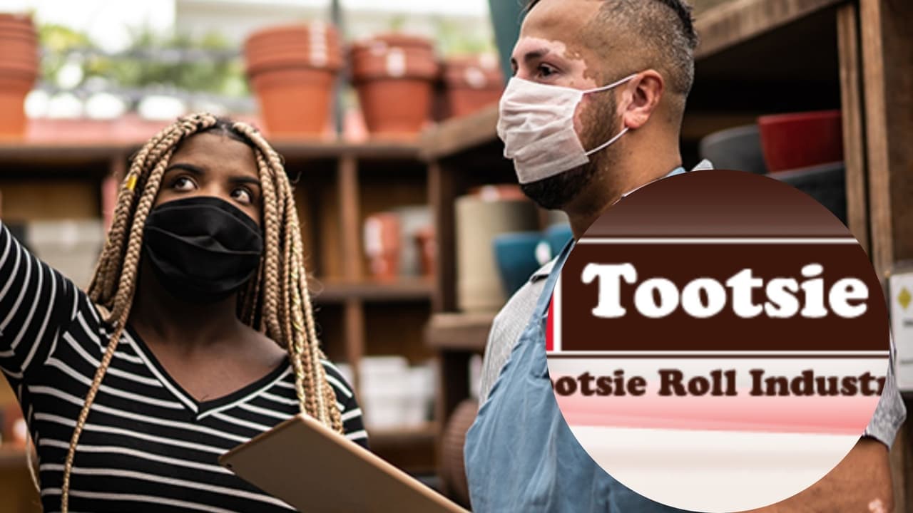 Un empleado de Tootsie Roll en Chicago se corta parte de un dedo con una máquina