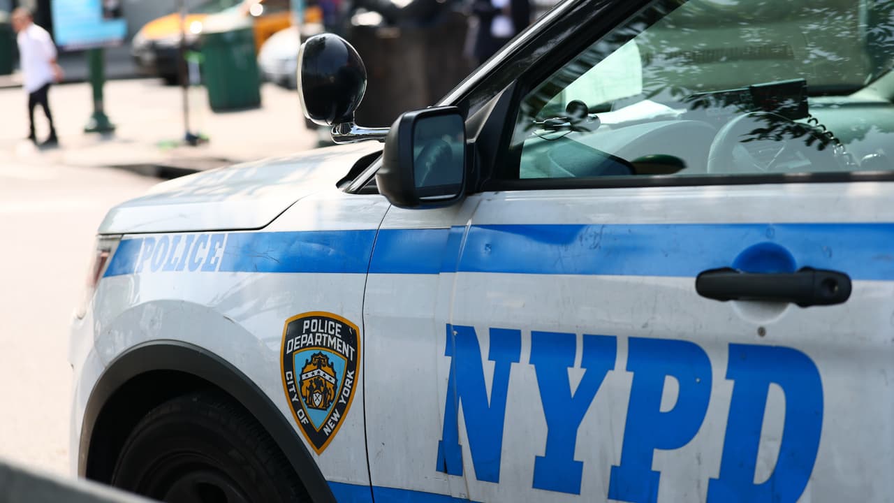 NYPD refuerza seguridad tras tiroteo masivo en Australia que dejó al menos 16 muertos