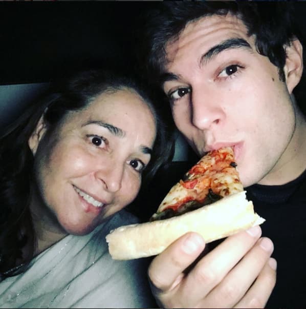 Ella es Elsita Huerta, la madre de nuestra 'Cosita linda'.