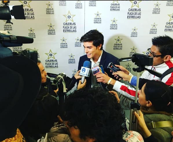 El sacrificio de Danilo está siendo recompenzado, hace unos días develó sus huellas en un conocido centro comercial de la Ciudad de México.