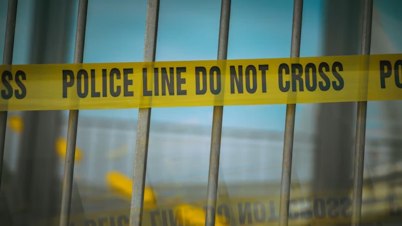 Dos tiroteos con minutos de diferencia dejan un niño muerto y varios heridos en Indiana