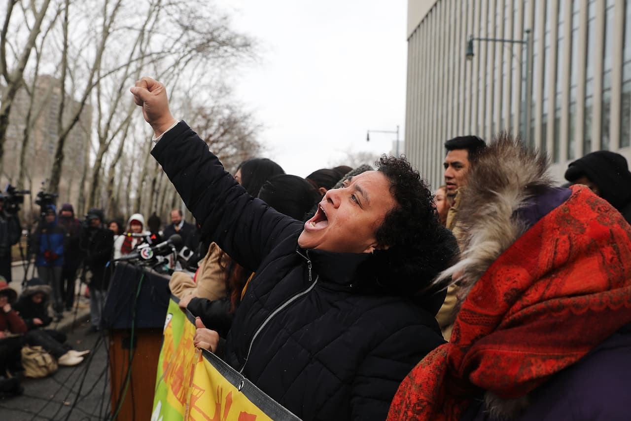 Miles de dreamers aguardan expectantes fallo judicial que puede cancelar DACA