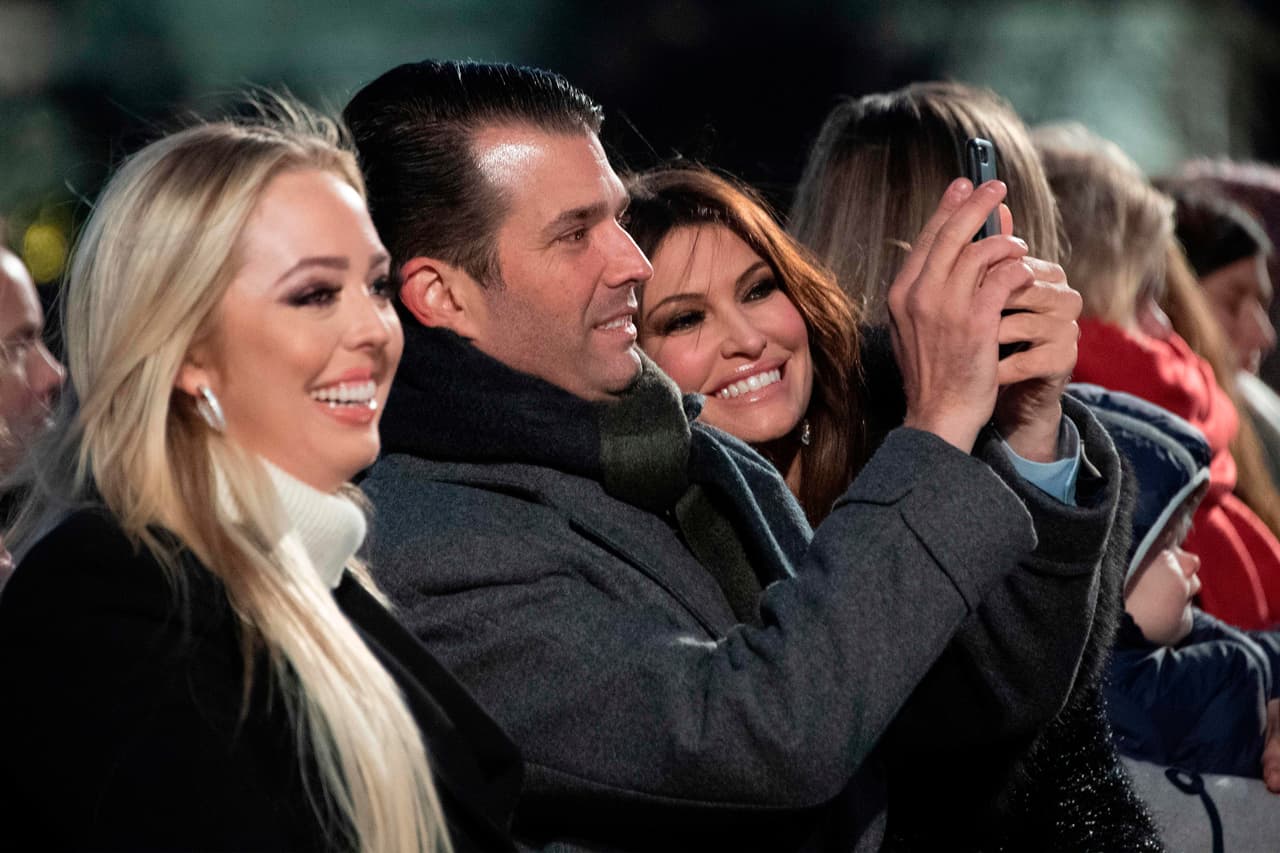 Tiffany Trump y Donald Trump Jr, hijos del presidente, estuvieron en el evento.