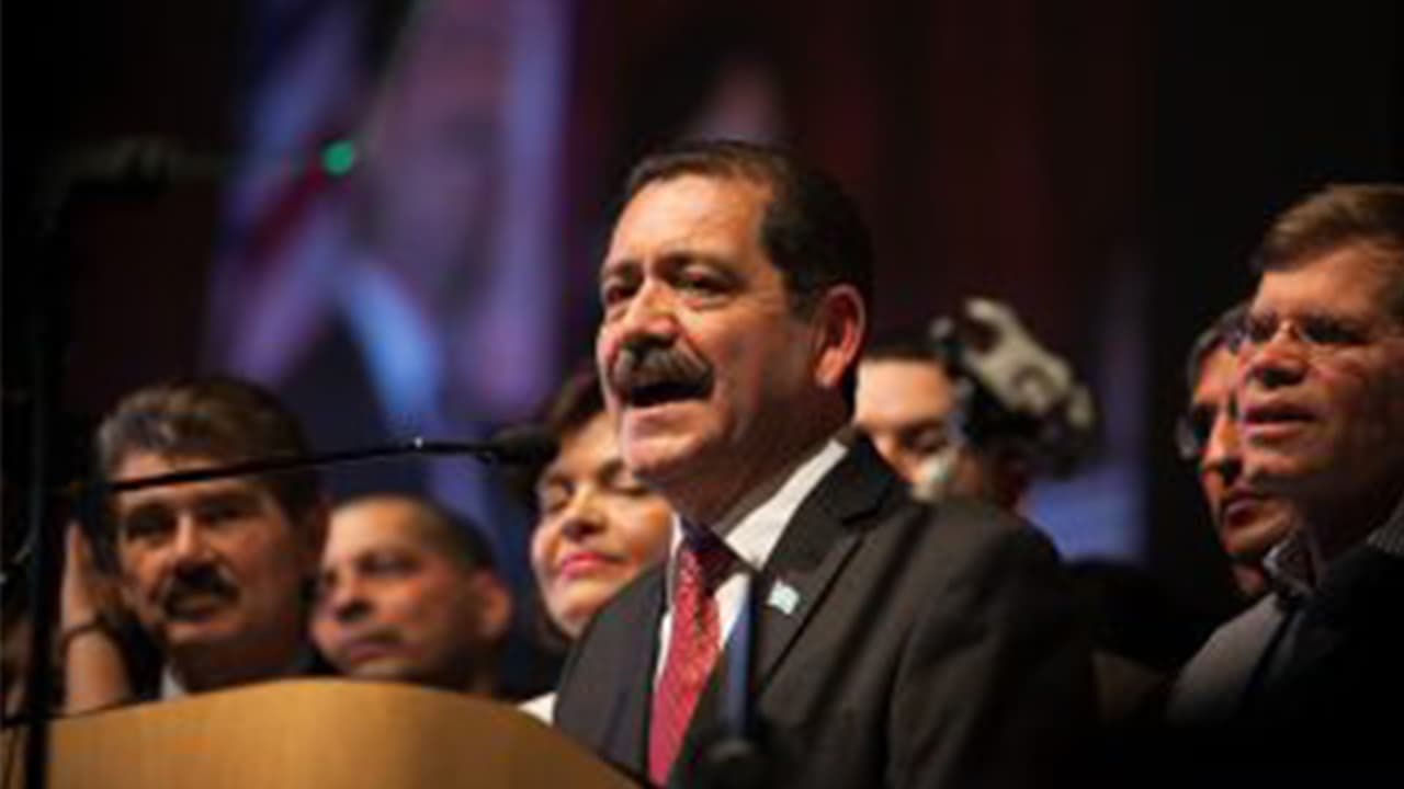 Chuy García alista anuncio importante: podría lanzarse por la Alcaldía de Chicago
