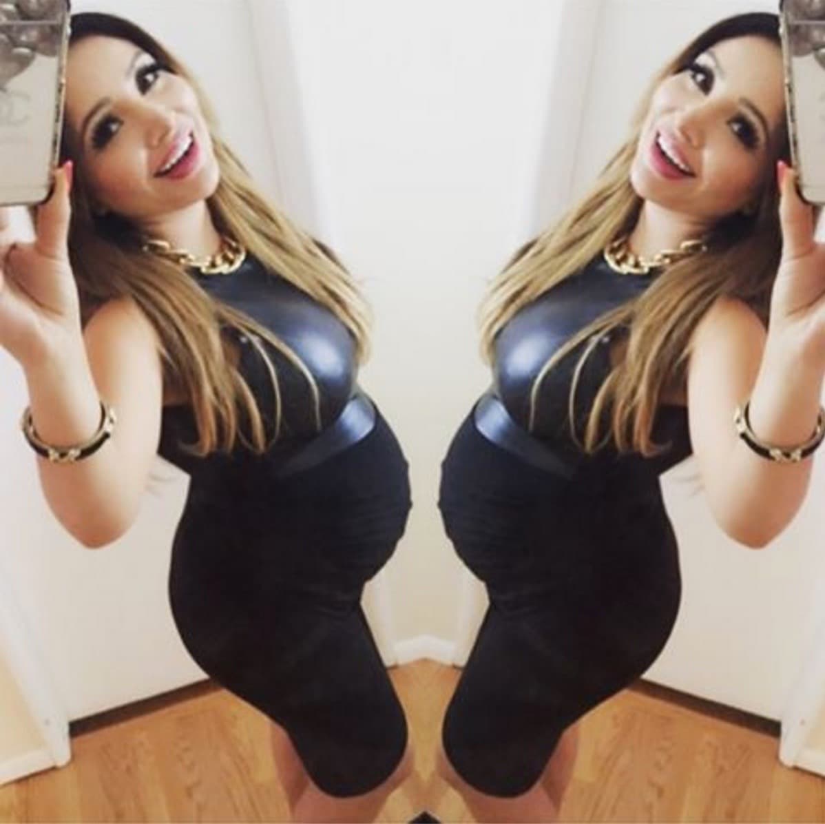 Selfie de 'La Bronca' en su embarazo, se veía radiante.