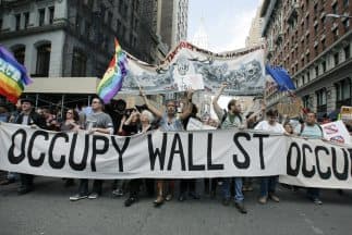 Piden proporcionar los tuits de Malcolm Harris, miembro de Occupy detenido en octubre de 2011 durante una manifestación masiva por el puente de Brooklyn.