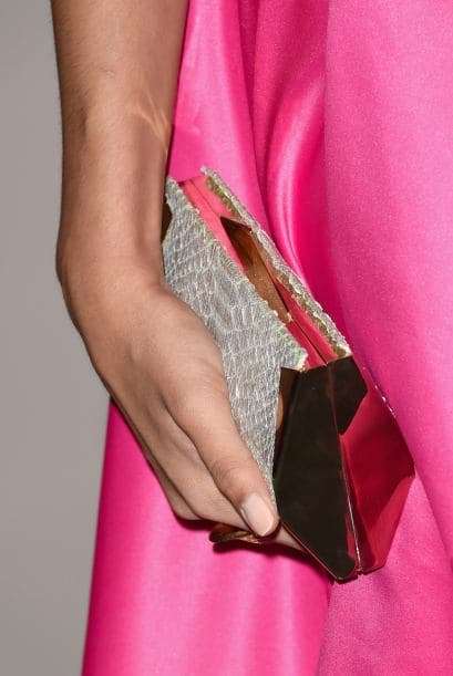 Seguro esas carteras les costaron una fortuna.