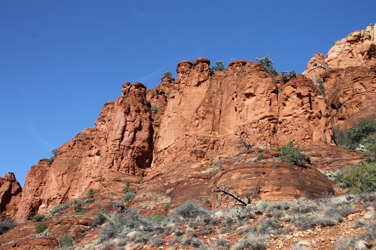 Los bellos paisajes con sus rocas rojas son uno de los atractivos del poblado ubicado a unos 30 minutos de Flagstaff.