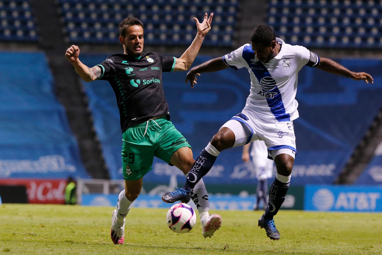 Santos despachó a Puebla en el Cuauhtémoc 2-0 en la J13 del Guard1anes 2020 | Con goles de Furch y Andrade, los de la comarca acumulan un partido más sin conocer la derrota ante La Franja.