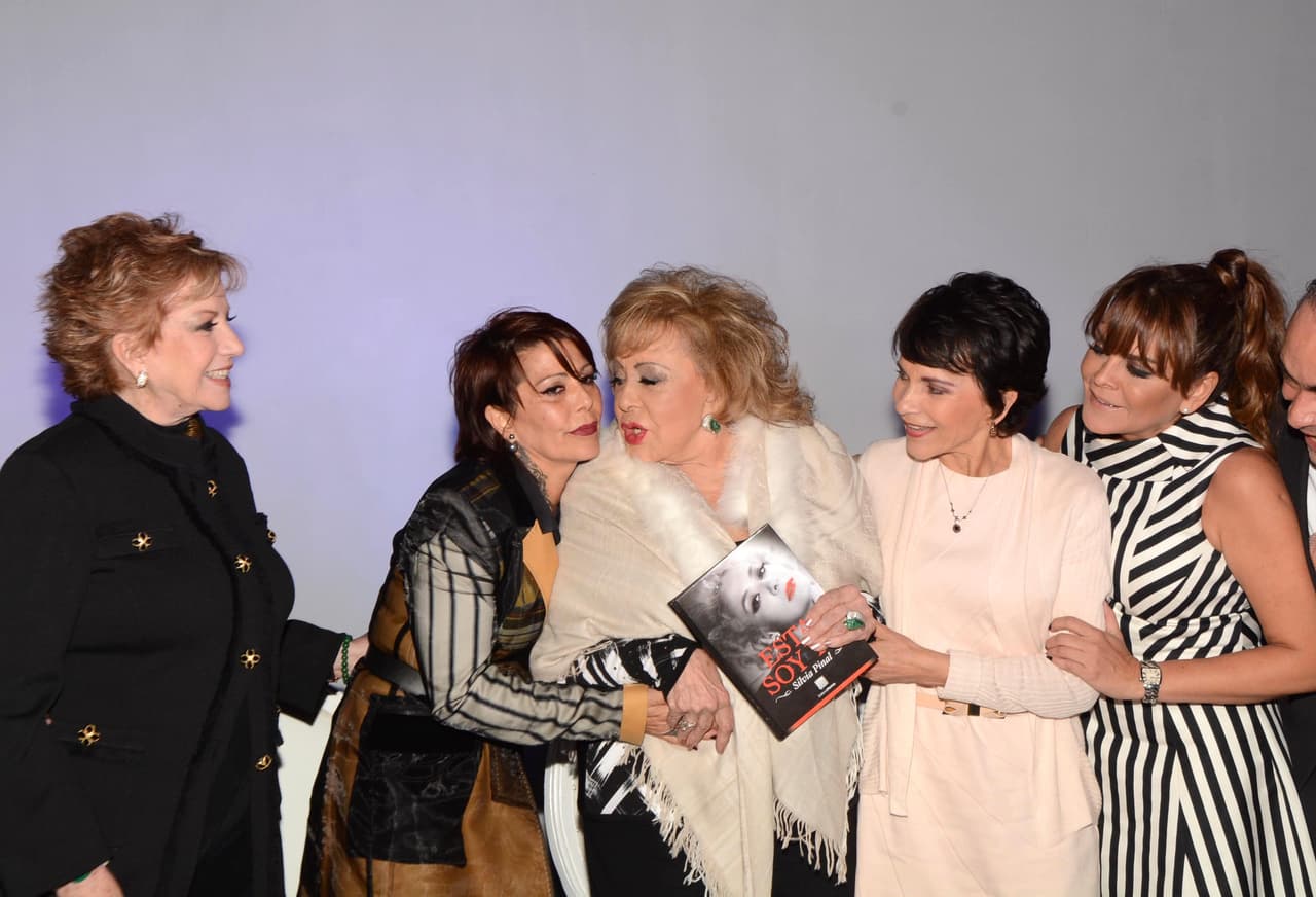 Lo más seguro es que toda la dinastía Pinal se encuentre muy feliz con esta publicación.